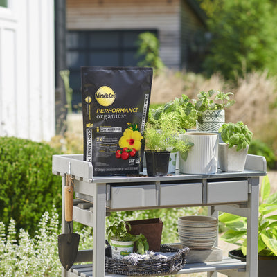Miracle-Gro Performance Organics Container Mix