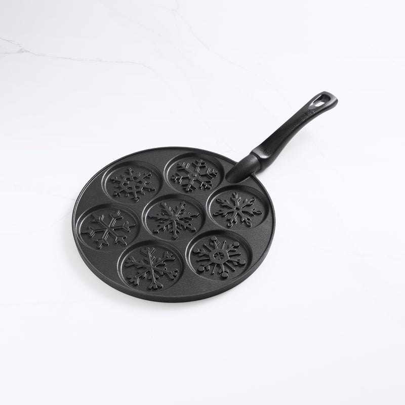Falling Snowflakes Pancake Pan