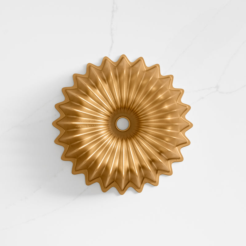 5-Cup Brilliance Bundt Pan